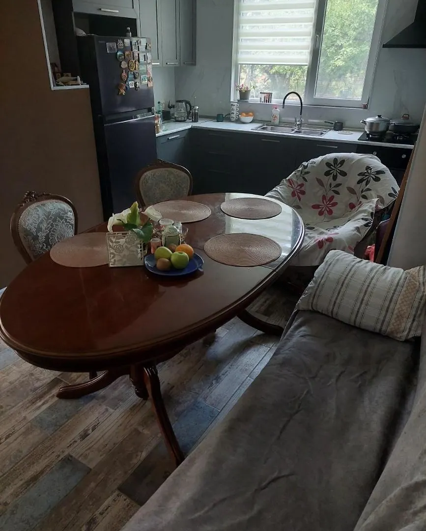 Apartmán Аппартаменты В Гостевом Доме Batumi